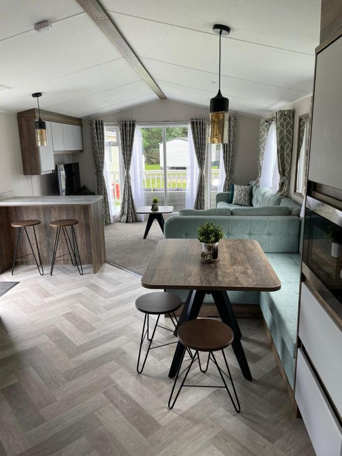 Lazy Bear Lodge Northumberland Swarland Bagian luar foto