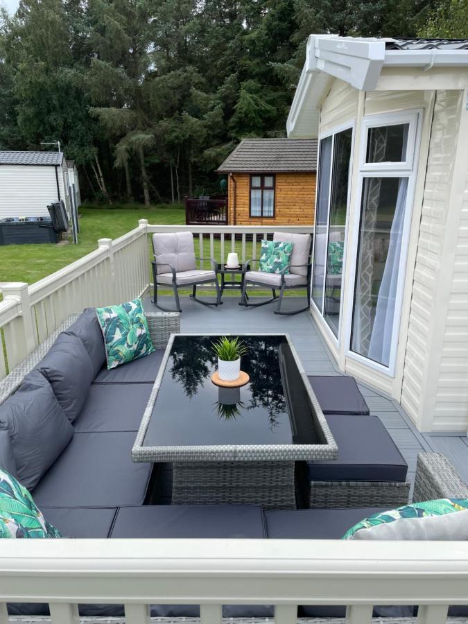Lazy Bear Lodge Northumberland Swarland Bagian luar foto